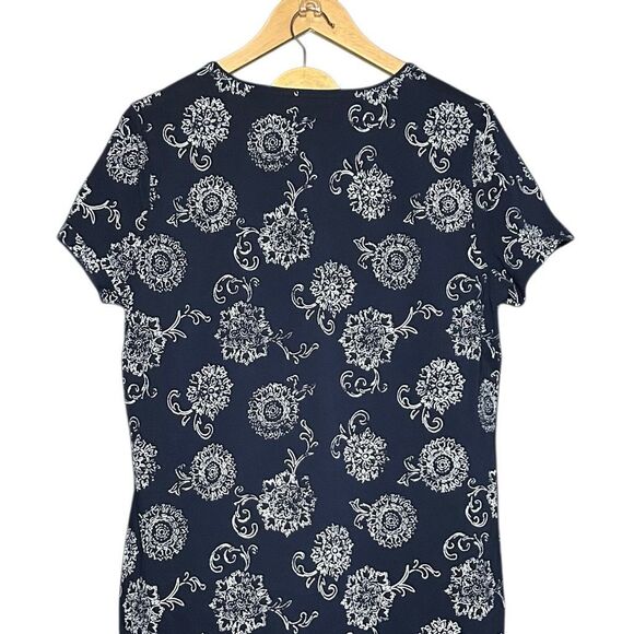 Kim Rogers Blue Short Sleeve Blouse Top Size L & Capri Shorts Size 16P 2 Piece - Picture 5 of 13